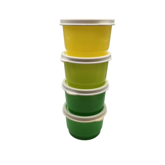 Tupperware Snack Cups Food Storage Containers With Lids - Set Of 4 - Picture 1 of 3